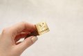 Firkantet laksegl stempel med eget logo