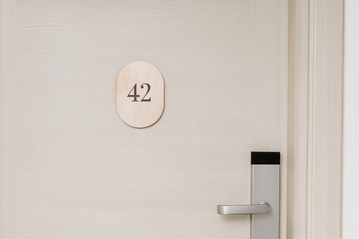 Buede hotel værelsesnumre i træ