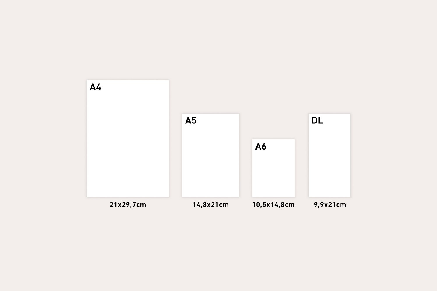 Smal vinmenuholder til restaurant i træ med klips