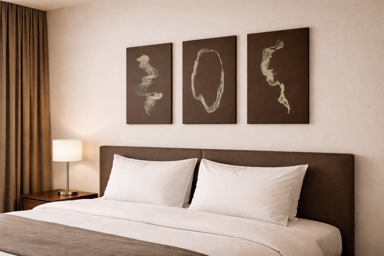 Art work i læder med illustrationer