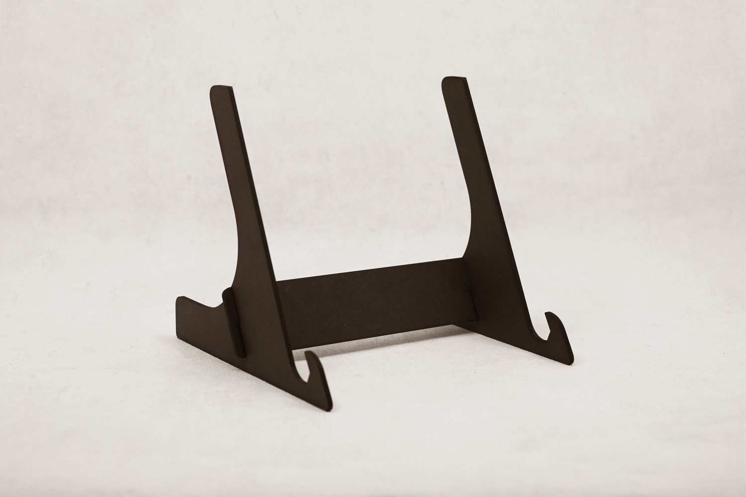 Skilteholdere i træ til virksomheder