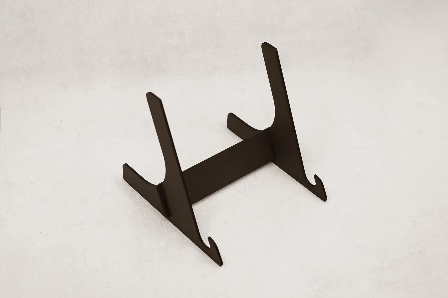 Skilteholdere i træ til virksomheder