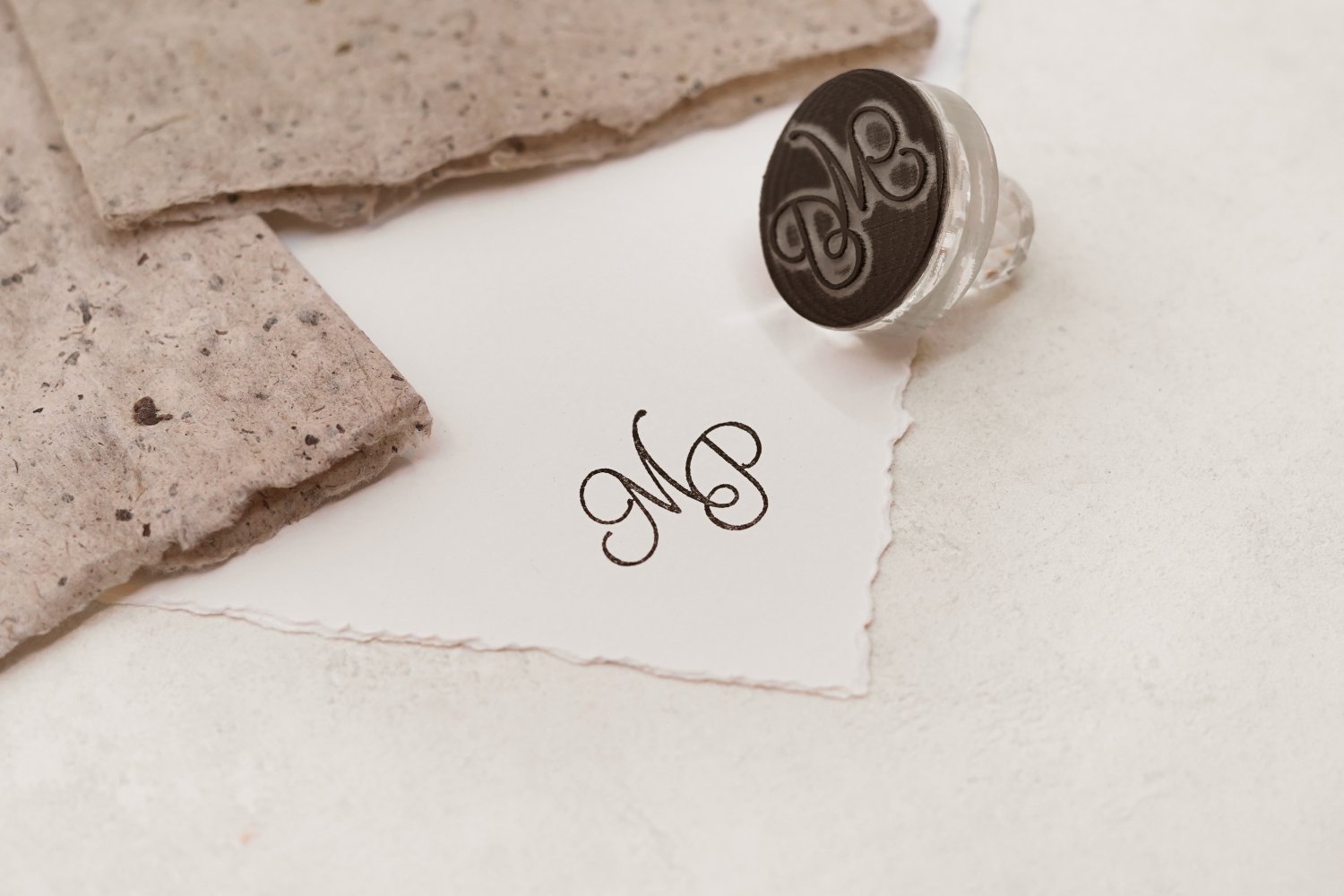 Gummistempel med eget logo