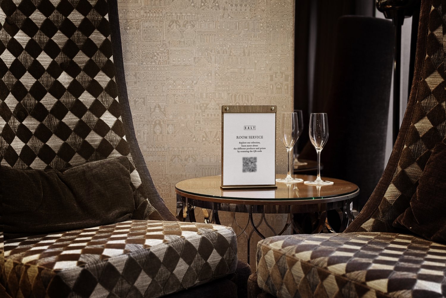 Hotel træholder med nitter til information