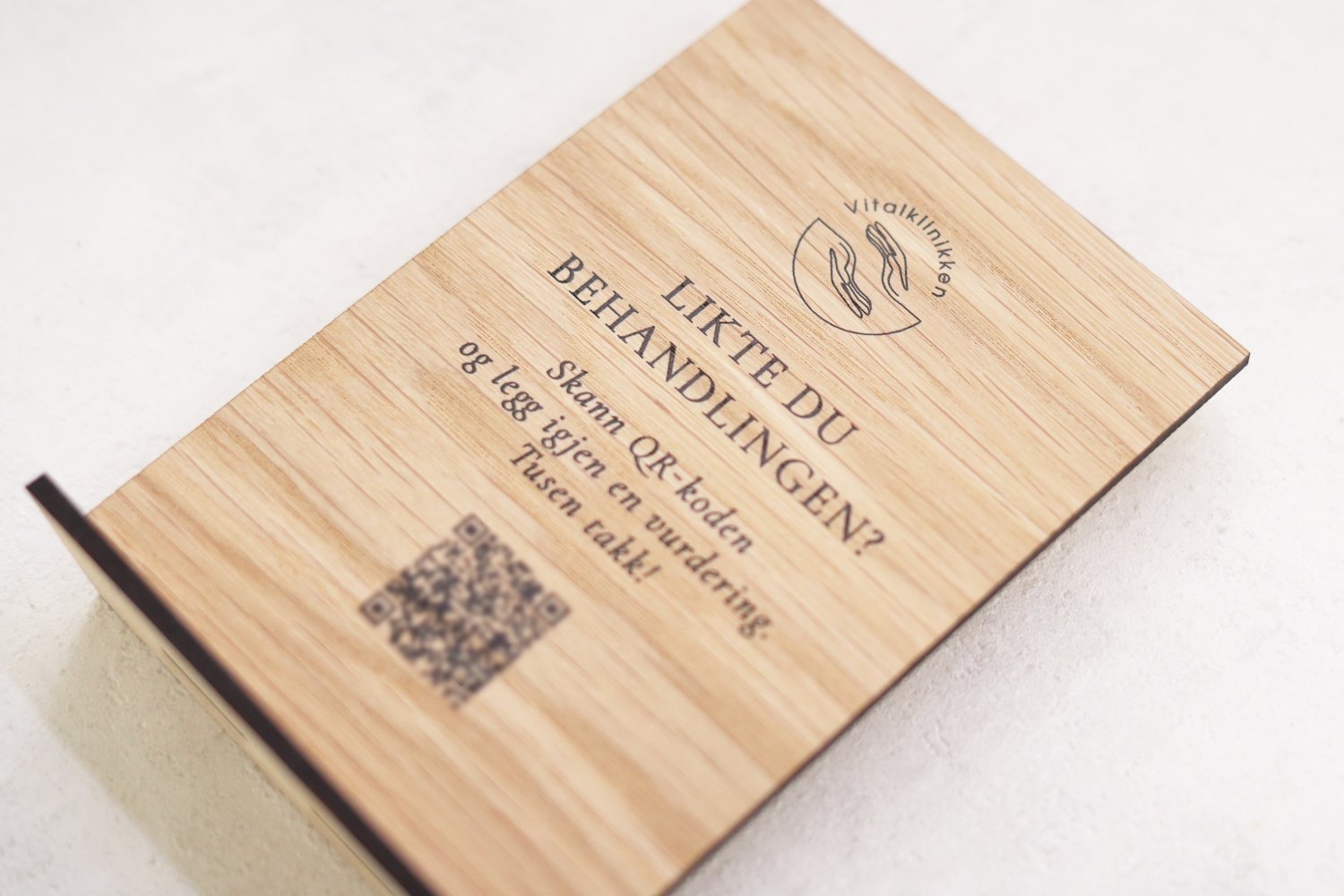 Spa booking-skilt med QR-kode til hotel