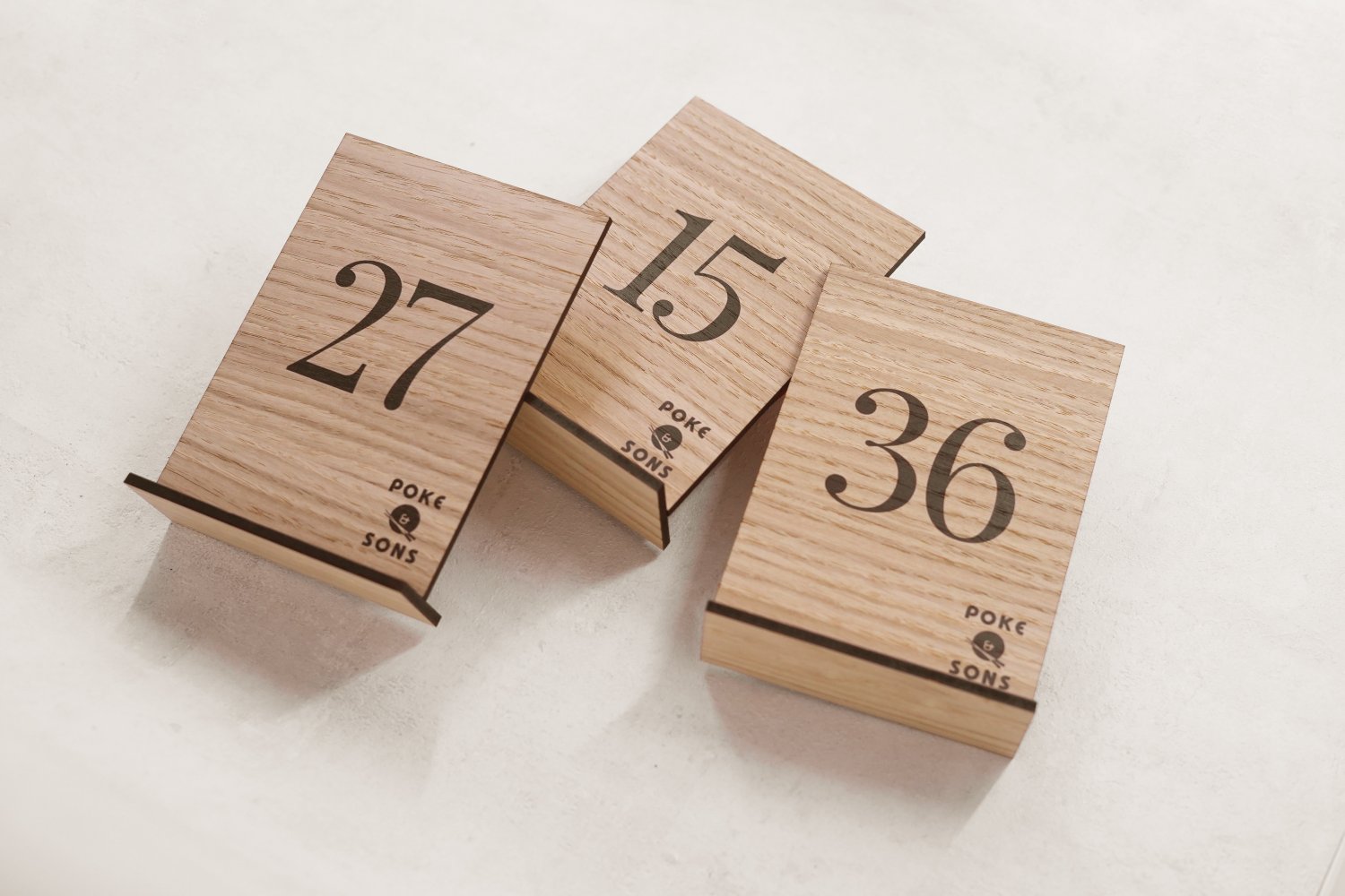 Restaurant bordnumre i træ